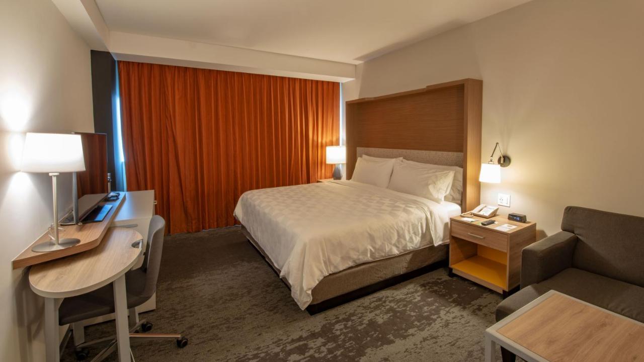 Holiday Inn & Suites - Merida La Isla By Ihg Eksteriør billede