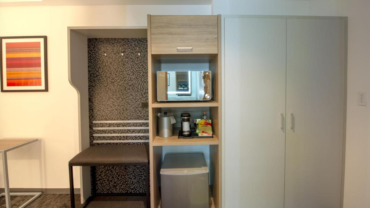 Holiday Inn & Suites - Merida La Isla By Ihg Eksteriør billede