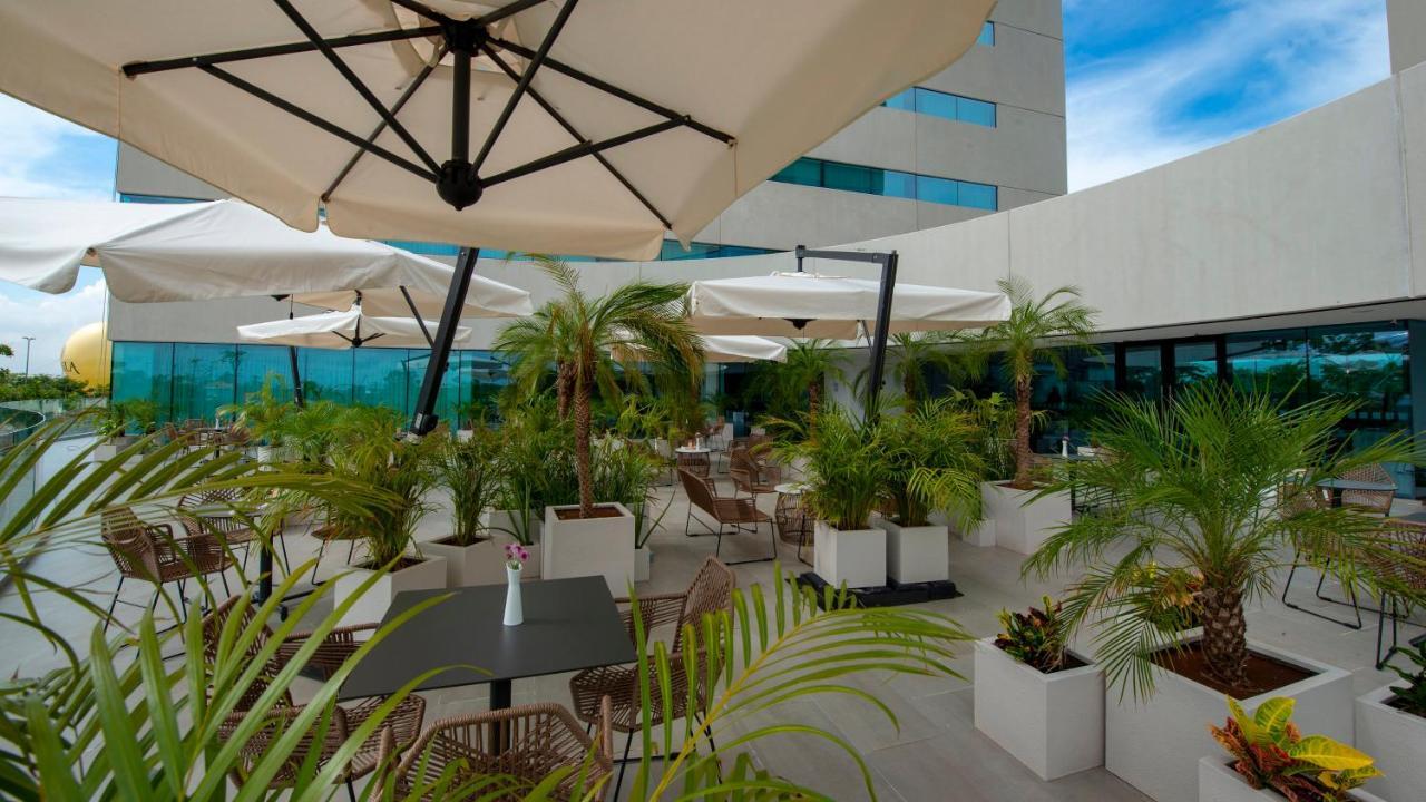 Holiday Inn & Suites - Merida La Isla By Ihg Eksteriør billede