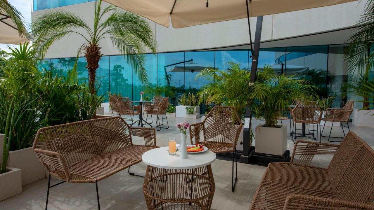 Holiday Inn & Suites - Merida La Isla By Ihg Eksteriør billede