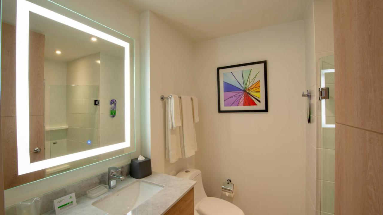 Holiday Inn & Suites - Merida La Isla By Ihg Eksteriør billede