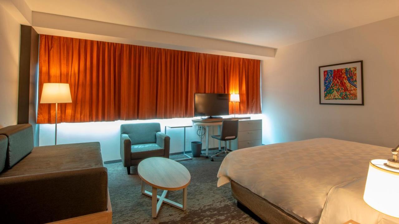 Holiday Inn & Suites - Merida La Isla By Ihg Eksteriør billede